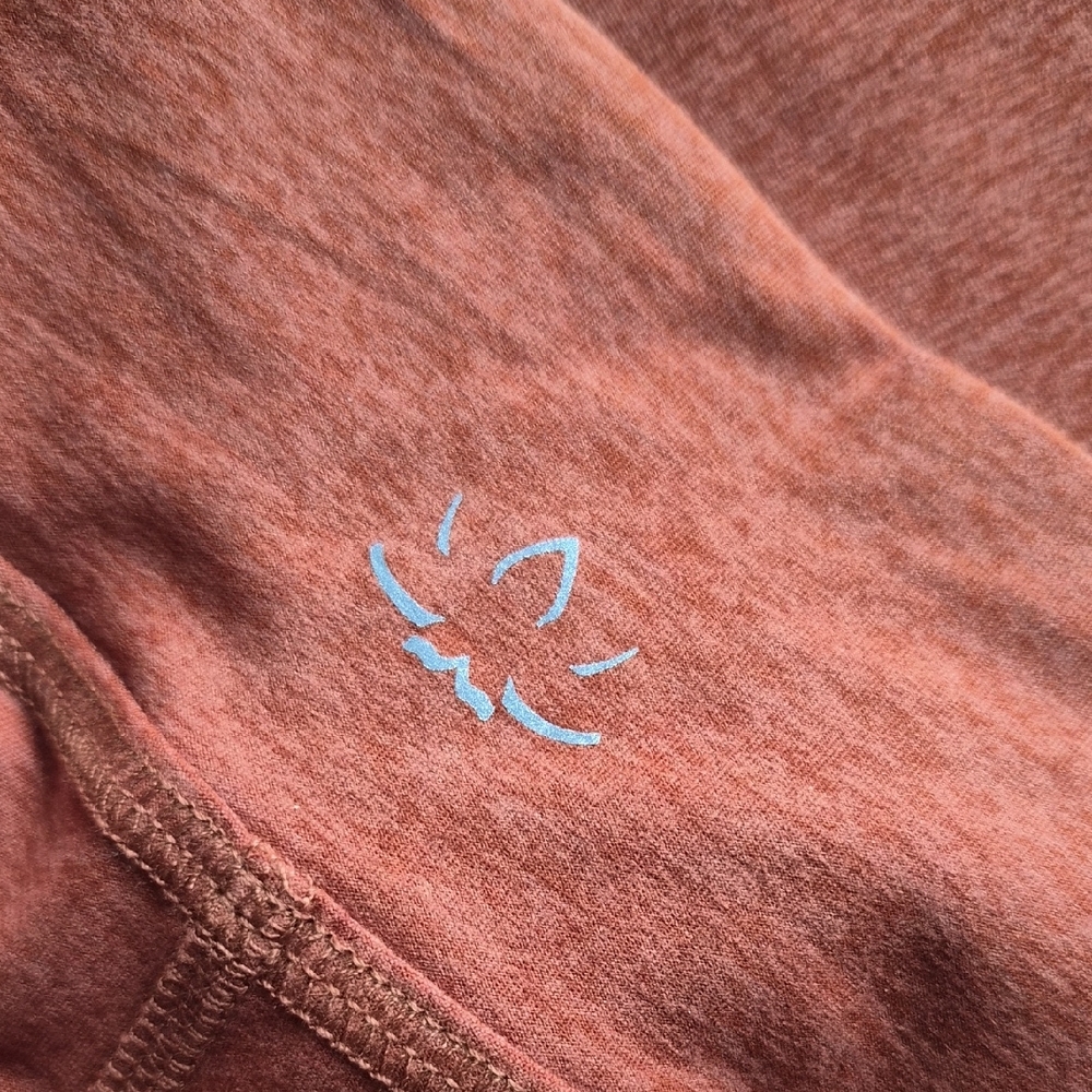 Beyond Yoga Warm Rust Flare Leggings NWT - Picture 4 of 5